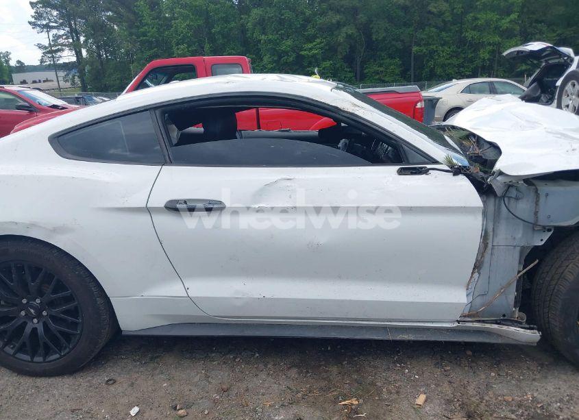 Photo 12 of 2018 Ford Mustang GT PREMIUM (VIN 1FA6P8CF1J5179907)