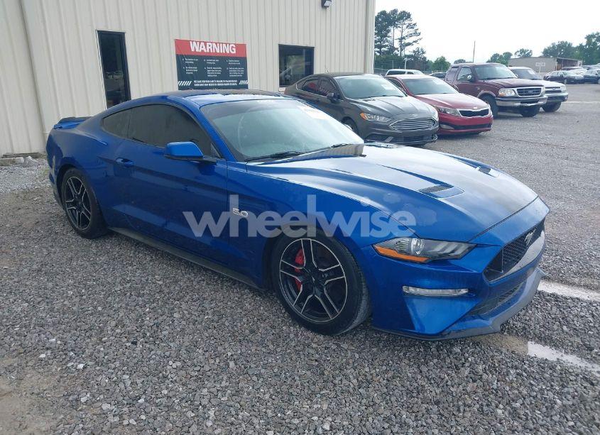 2018 Ford Mustang GT PREMIUM (VIN 1FA6P8CF1J5182760) main photo