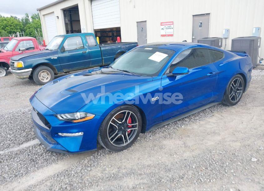 Photo 2 of 2018 Ford Mustang GT PREMIUM (VIN 1FA6P8CF1J5182760)