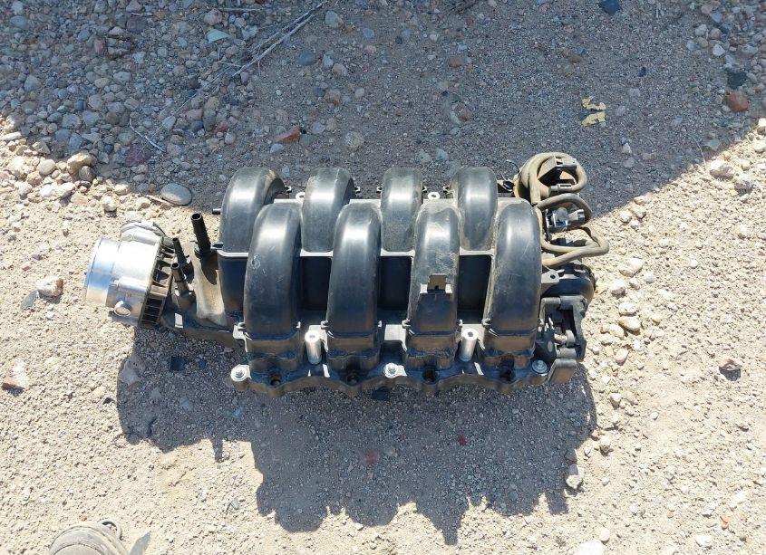 Photo 18 of 2019 Ford Mustang GT PREMIUM (VIN 1FA6P8CF1K5102178)