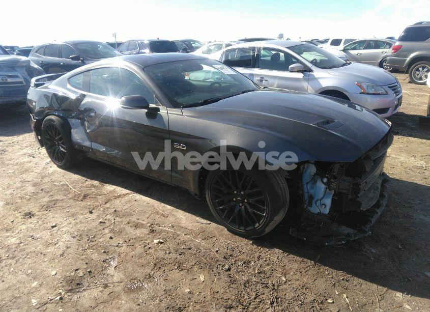 2020 Ford Mustang GT PREMIUM FASTBACK (VIN 1FA6P8CF1L5126563) main photo