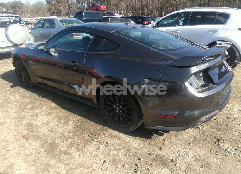 Photo 3 of 2020 Ford Mustang GT PREMIUM FASTBACK (VIN 1FA6P8CF1L5126563)