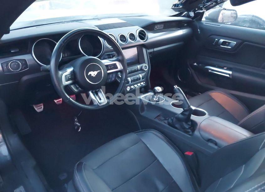 Photo 5 of 2020 Ford Mustang GT PREMIUM FASTBACK (VIN 1FA6P8CF1L5126563)