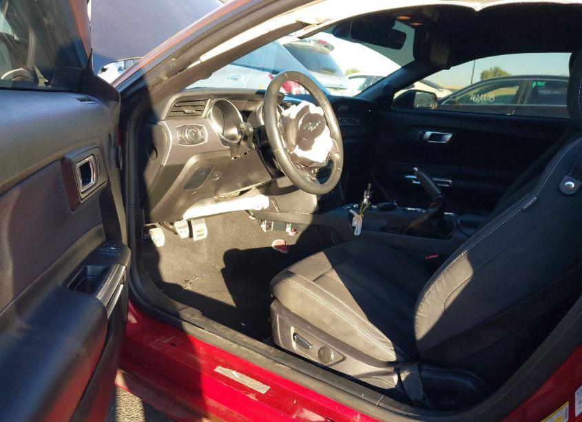 Photo 5 of 2021 Ford Mustang GT (VIN 1FA6P8CF1M5126662)