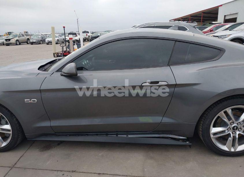Photo 14 of 2021 Ford Mustang GT PREMIUM FASTBACK (VIN 1FA6P8CF1M5138794)