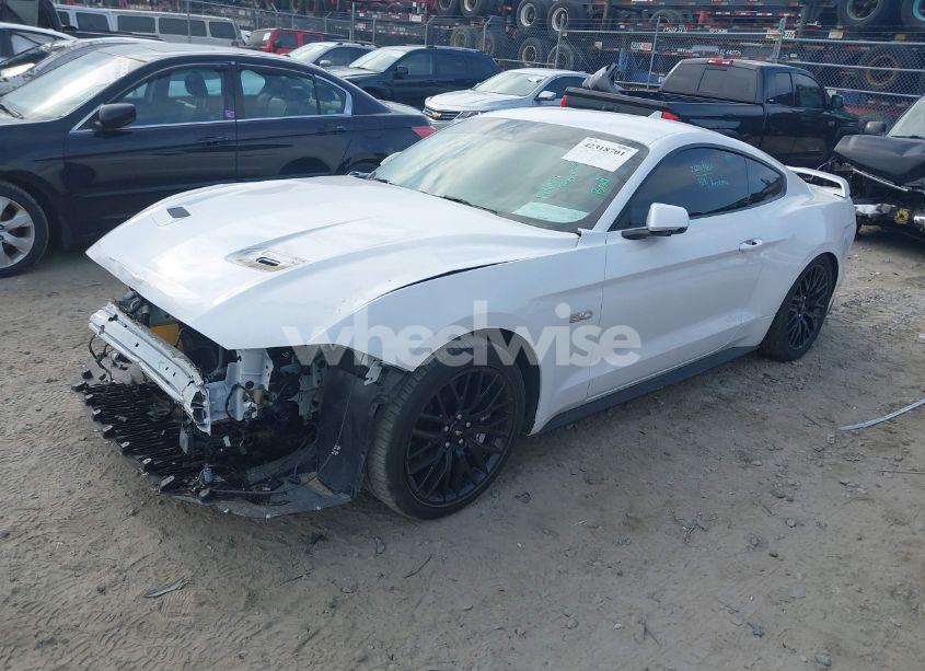 Photo 2 of 2022 Ford Mustang GT PREMIUM FASTBACK (VIN 1FA6P8CF1N5120958)