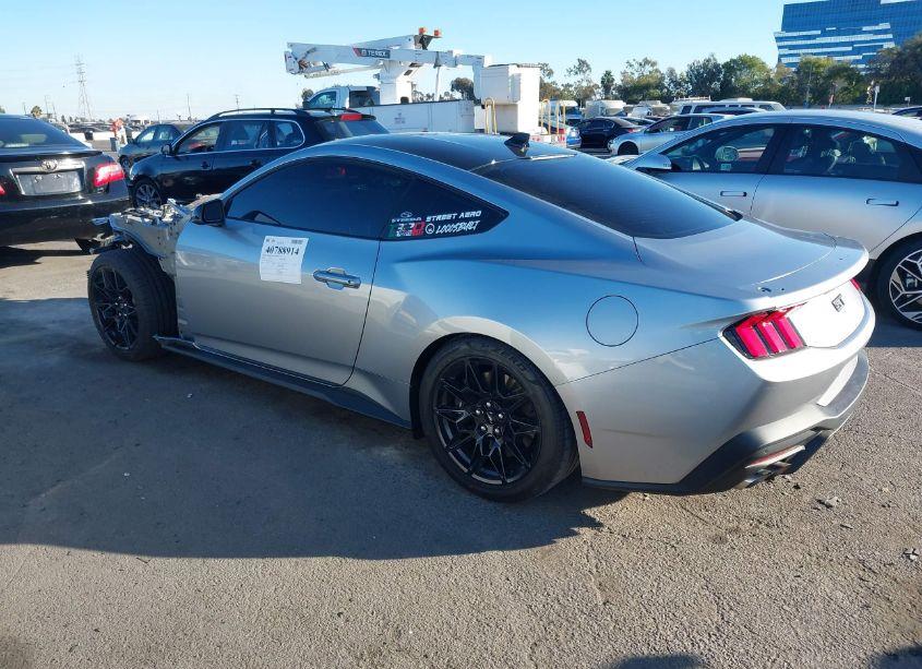 Photo 3 of 2024 Ford Mustang GT PREMIUM (VIN 1FA6P8CF1R5415936)