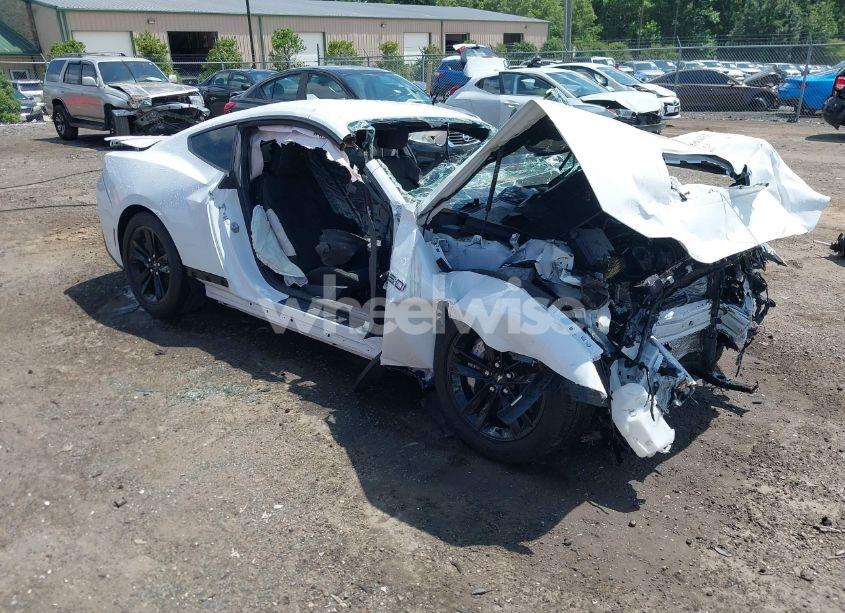 2024 Ford Mustang GT FASTBACK (VIN 1FA6P8CF1R5428122) main photo