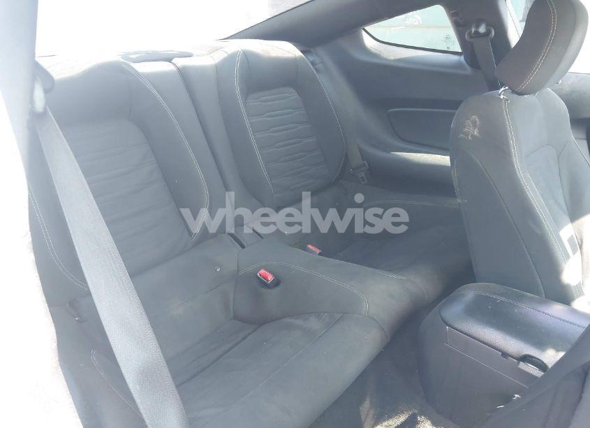 Photo 8 of 2016 Ford Mustang GT (VIN 1FA6P8CF2G5326020)