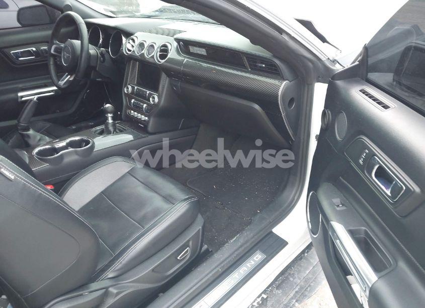 Photo 5 of 2017 Ford Mustang GT PREMIUM (VIN 1FA6P8CF2H5300924)