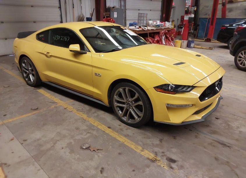 2018 Ford Mustang GT PREMIUM (VIN 1FA6P8CF2J5107176) main photo