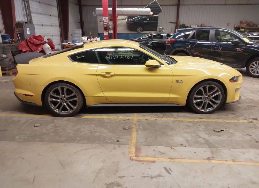 Photo 13 of 2018 Ford Mustang GT PREMIUM (VIN 1FA6P8CF2J5107176)