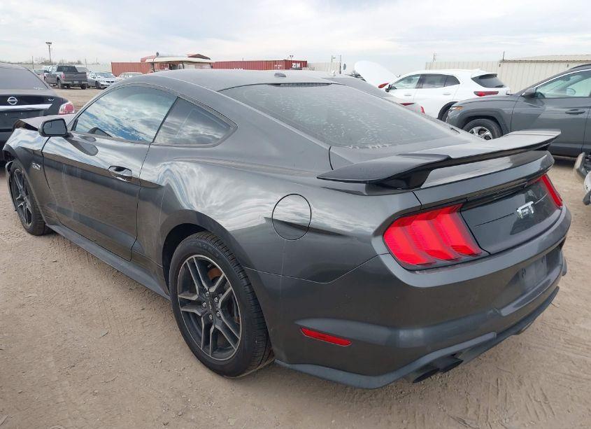 Photo 3 of 2018 Ford Mustang GT (VIN 1FA6P8CF2J5122549)