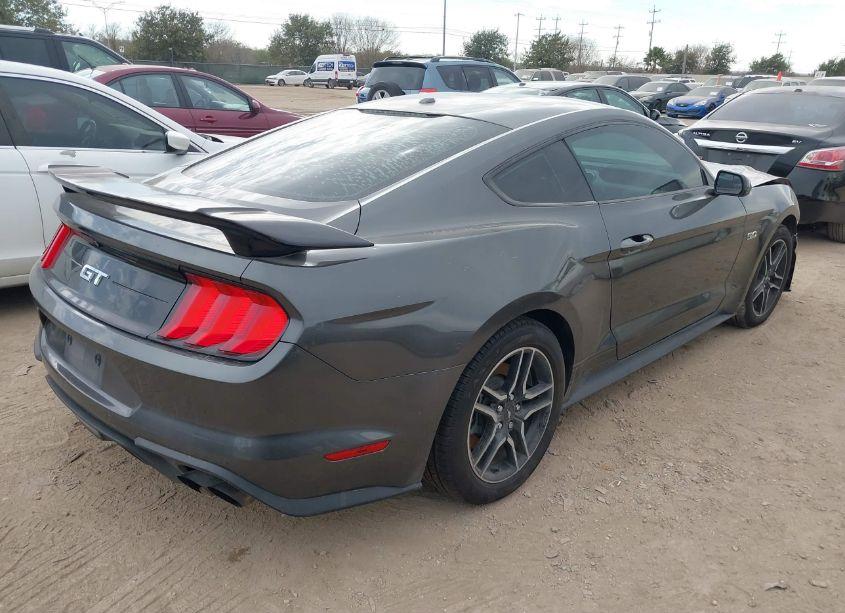Photo 4 of 2018 Ford Mustang GT (VIN 1FA6P8CF2J5122549)