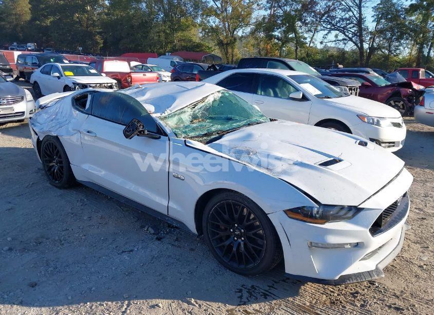 2020 Ford Mustang GT PREMIUM (VIN 1FA6P8CF2L5168448) main photo