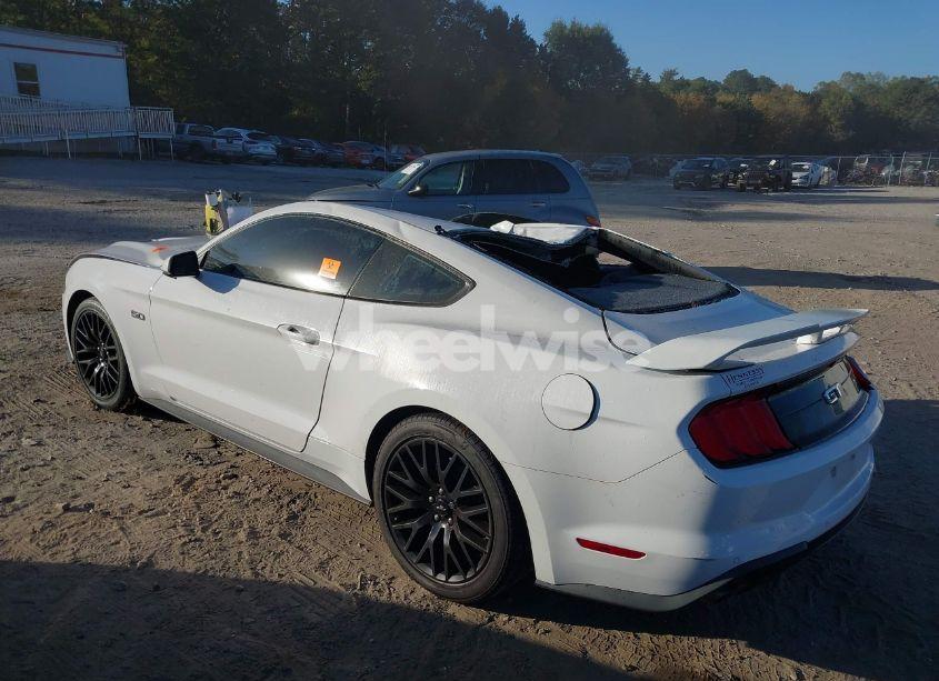 Photo 3 of 2020 Ford Mustang GT PREMIUM (VIN 1FA6P8CF2L5168448)