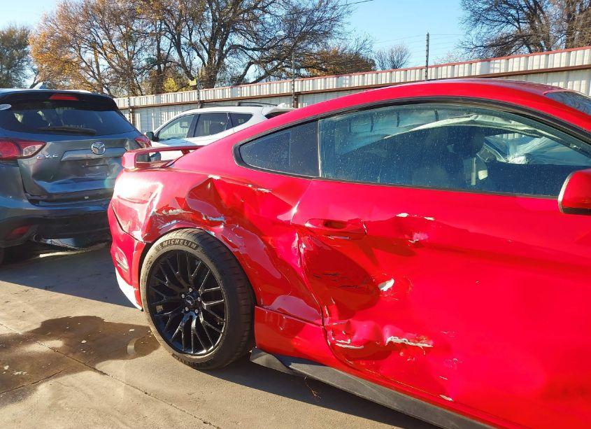 Photo 12 of 2021 Ford Mustang GT PREMIUM (VIN 1FA6P8CF2M5126380)