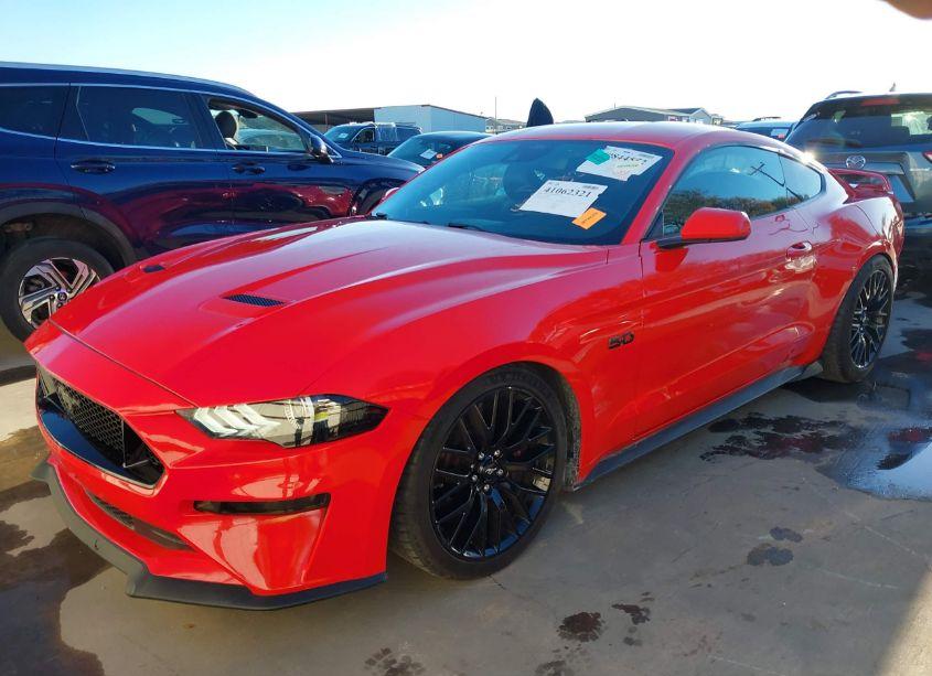 Photo 2 of 2021 Ford Mustang GT PREMIUM (VIN 1FA6P8CF2M5126380)