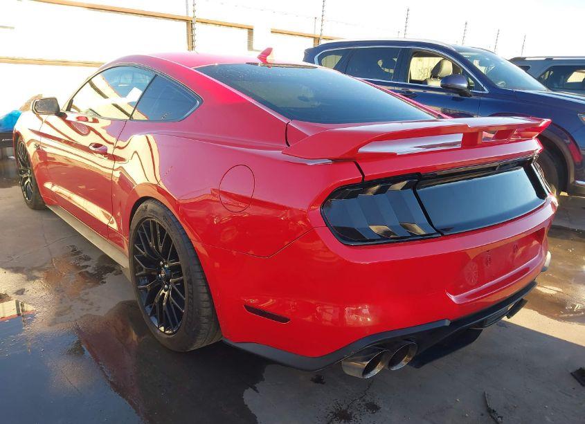 Photo 3 of 2021 Ford Mustang GT PREMIUM (VIN 1FA6P8CF2M5126380)