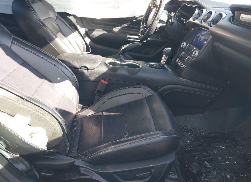 Photo 5 of 2021 Ford Mustang GT PREMIUM (VIN 1FA6P8CF2M5152137)