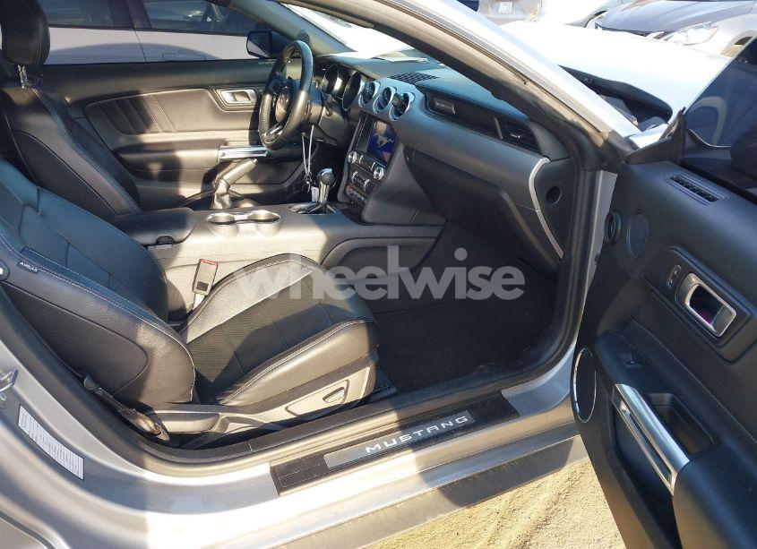 Photo 5 of 2022 Ford Mustang GT PREMIUM FASTBACK (VIN 1FA6P8CF2N5101626)