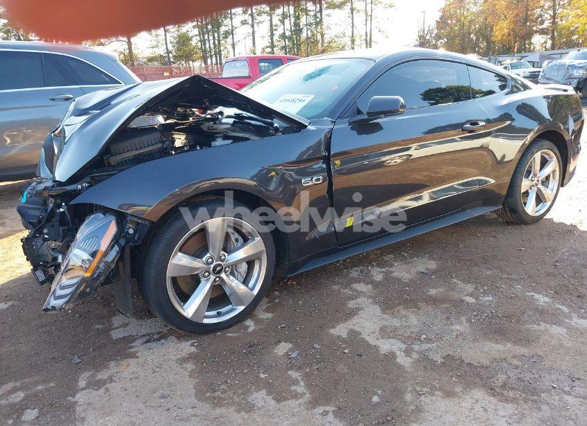 Photo 2 of 2022 Ford Mustang GT PREMIUM (VIN 1FA6P8CF2N5108429)