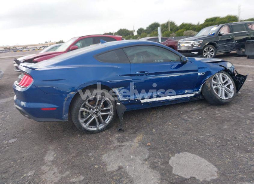 Photo 4 of 2022 Ford Mustang GT PREMIUM FASTBACK (VIN 1FA6P8CF2N5121472)