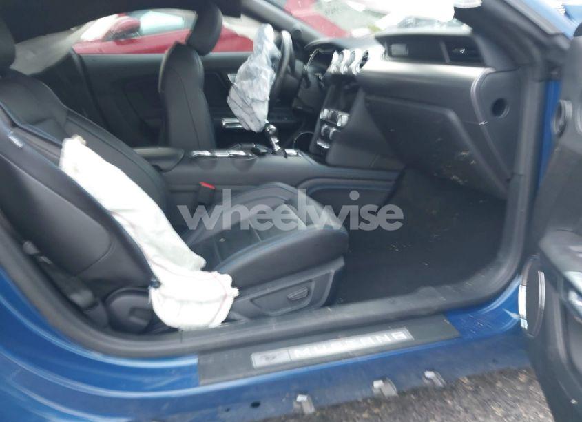 Photo 5 of 2022 Ford Mustang GT PREMIUM FASTBACK (VIN 1FA6P8CF2N5121472)