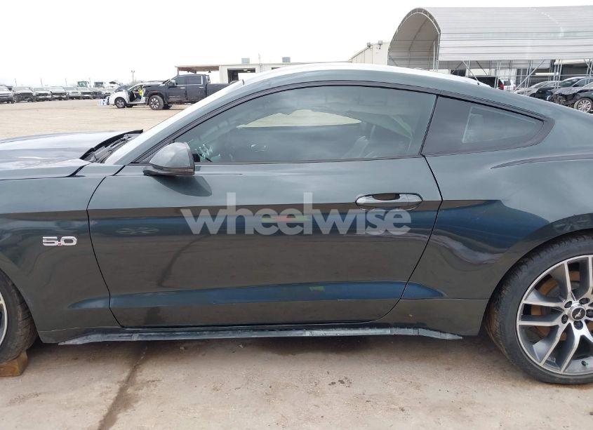 Photo 15 of 2015 Ford Mustang GT PREMIUM (VIN 1FA6P8CF3F5349613)