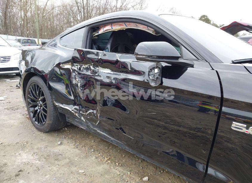 Photo 19 of 2015 Ford Mustang GT PREMIUM (VIN 1FA6P8CF3F5368114)