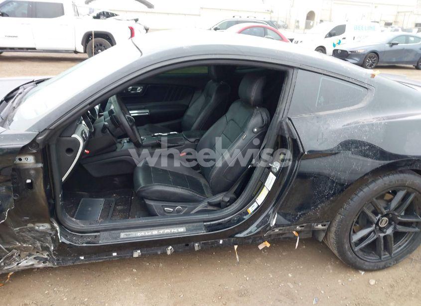 Photo 15 of 2015 Ford Mustang GT PREMIUM (VIN 1FA6P8CF3F5381218)