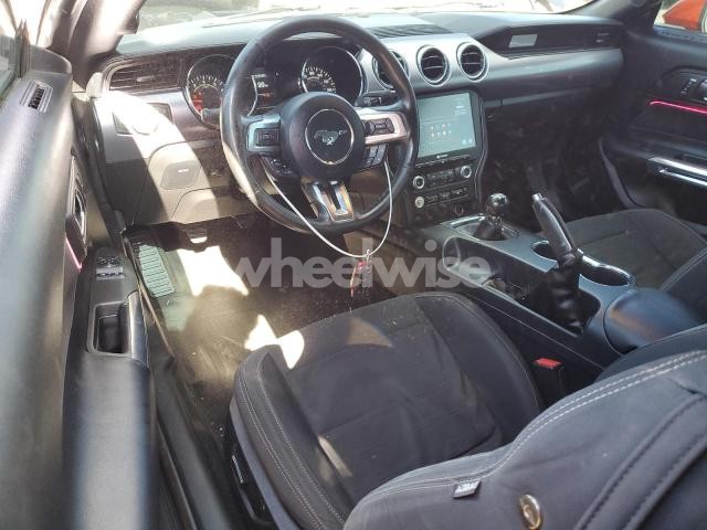 Photo 3 of 2016 FORD MUSTANG GT (VIN 1FA6P8CF3G5322803)