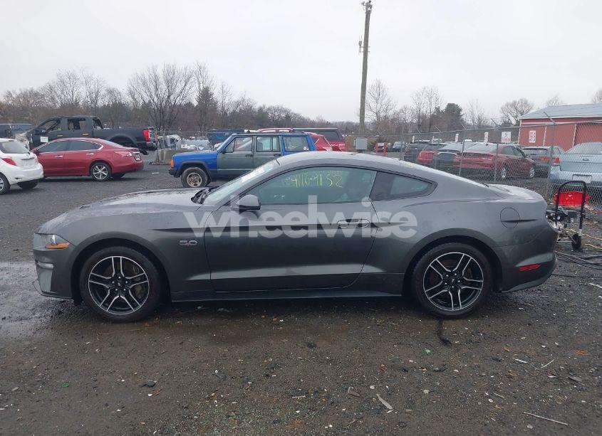 Photo 15 of 2018 Ford Mustang GT PREMIUM (VIN 1FA6P8CF3J5137593)