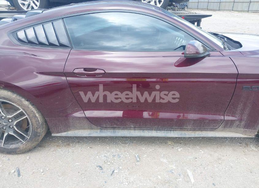 Photo 13 of 2018 Ford Mustang GT PREMIUM (VIN 1FA6P8CF3J5165619)