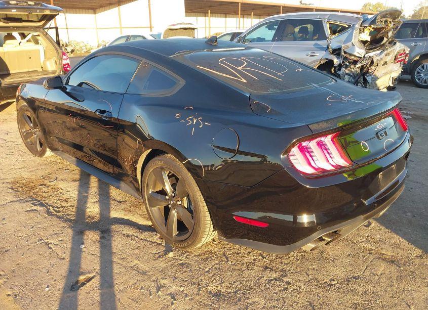 Photo 3 of 2021 Ford Mustang GT PREMIUM (VIN 1FA6P8CF3M5151725)