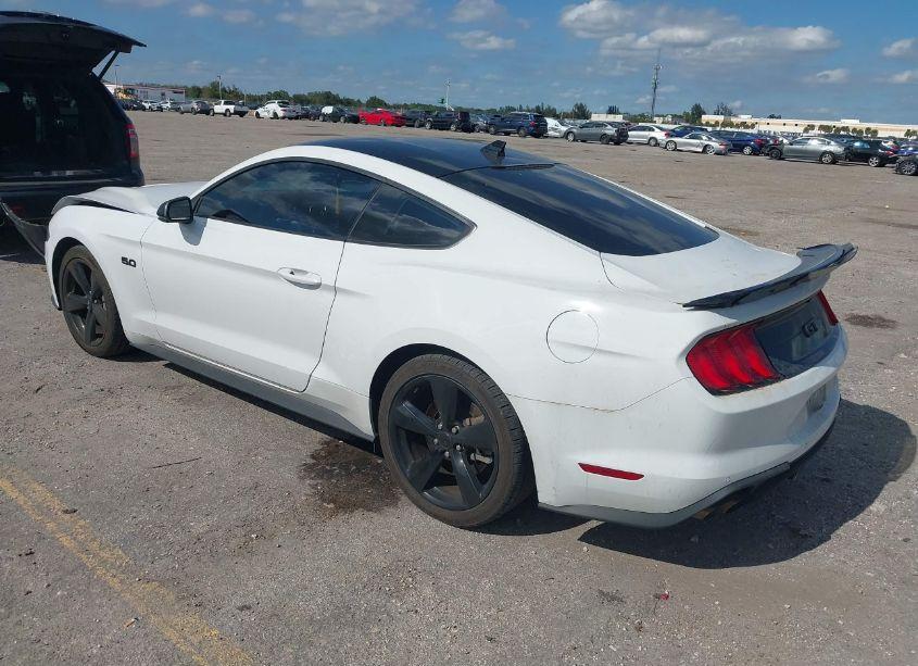 Photo 3 of 2022 Ford Mustang GT PREMIUM (VIN 1FA6P8CF3N5114840)