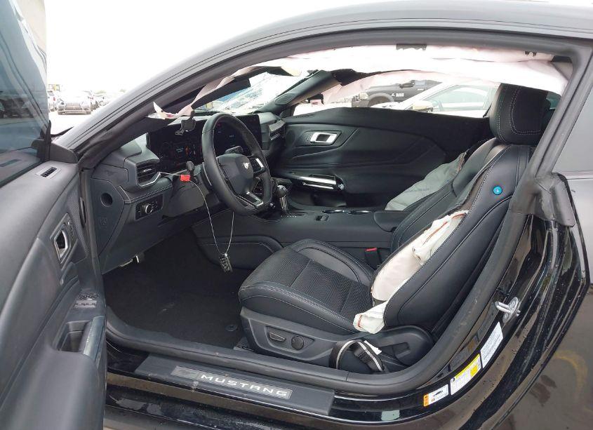 Photo 5 of 2024 Ford Mustang GT PREMIUM (VIN 1FA6P8CF3R5428669)