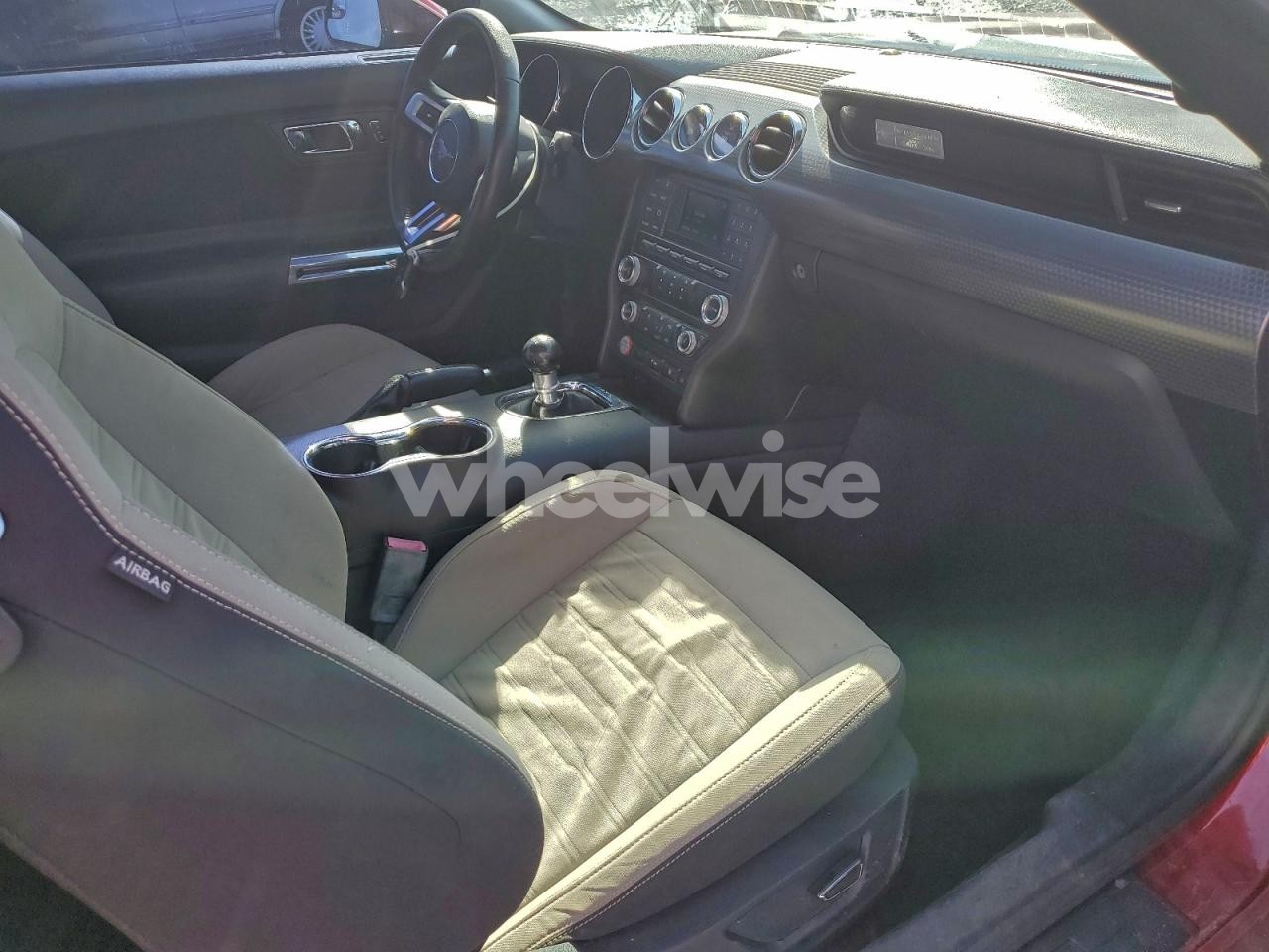 Photo 8 of 2016 FORD MUSTANG GT (VIN 1FA6P8CF4G5301569)