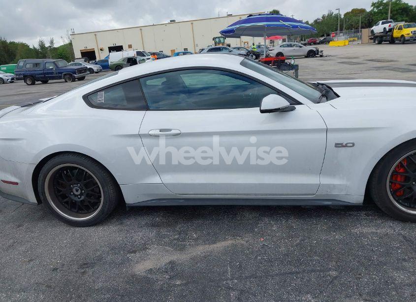 Photo 13 of 2016 Ford Mustang GT PREMIUM (VIN 1FA6P8CF4G5326469)