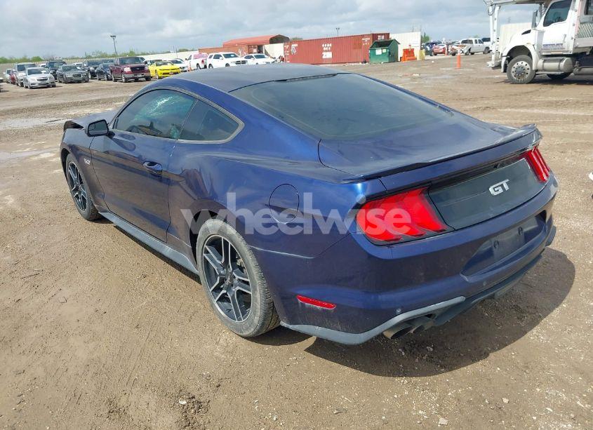 Photo 3 of 2018 Ford Mustang GT (VIN 1FA6P8CF4J5122438)