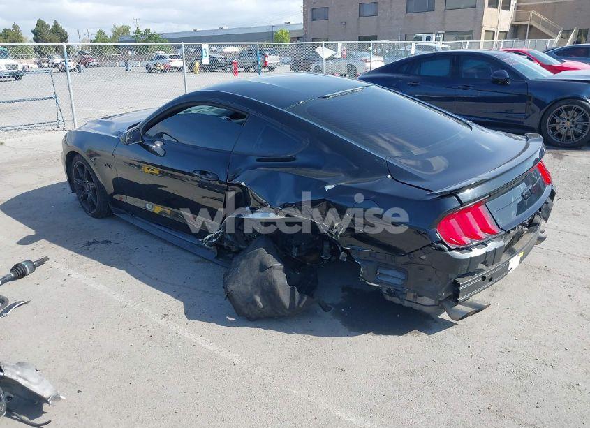 Photo 3 of 2018 Ford Mustang GT (VIN 1FA6P8CF4J5138378)