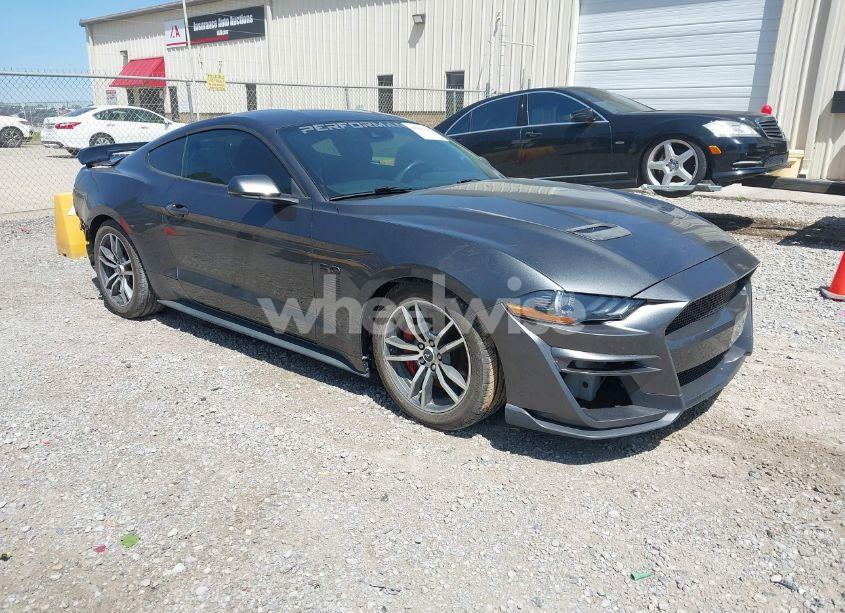 2019 Ford Mustang GT PREMIUM (VIN 1FA6P8CF4K5146658) main photo
