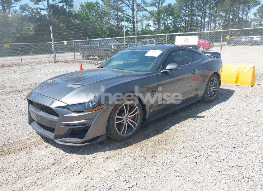 Photo 2 of 2019 Ford Mustang GT PREMIUM (VIN 1FA6P8CF4K5146658)