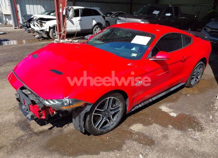 Photo 2 of 2020 Ford Mustang GT FASTBACK (VIN 1FA6P8CF4L5128968)