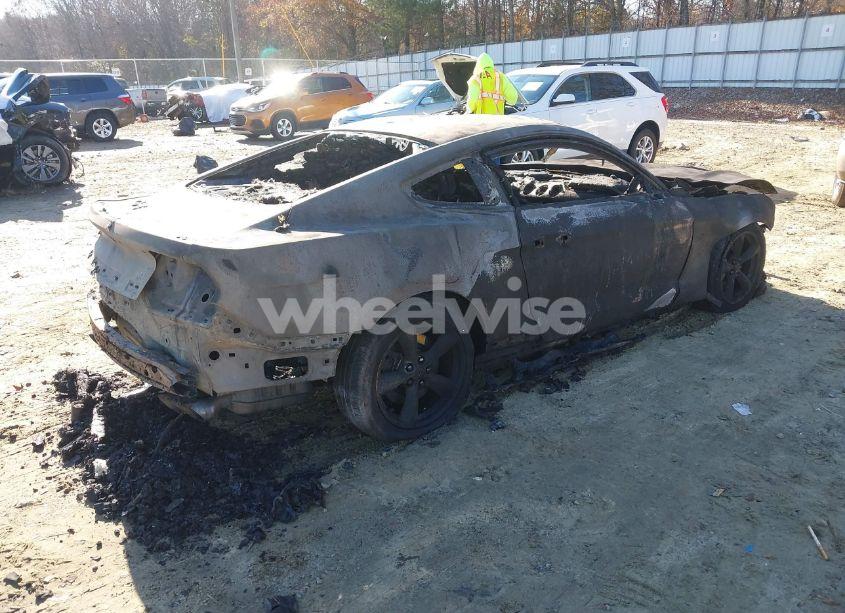 Photo 4 of 2020 Ford Mustang GT FASTBACK (VIN 1FA6P8CF4L5188958)