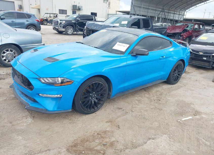 Photo 2 of 2022 Ford Mustang GT PREMIUM (VIN 1FA6P8CF4N5112336)