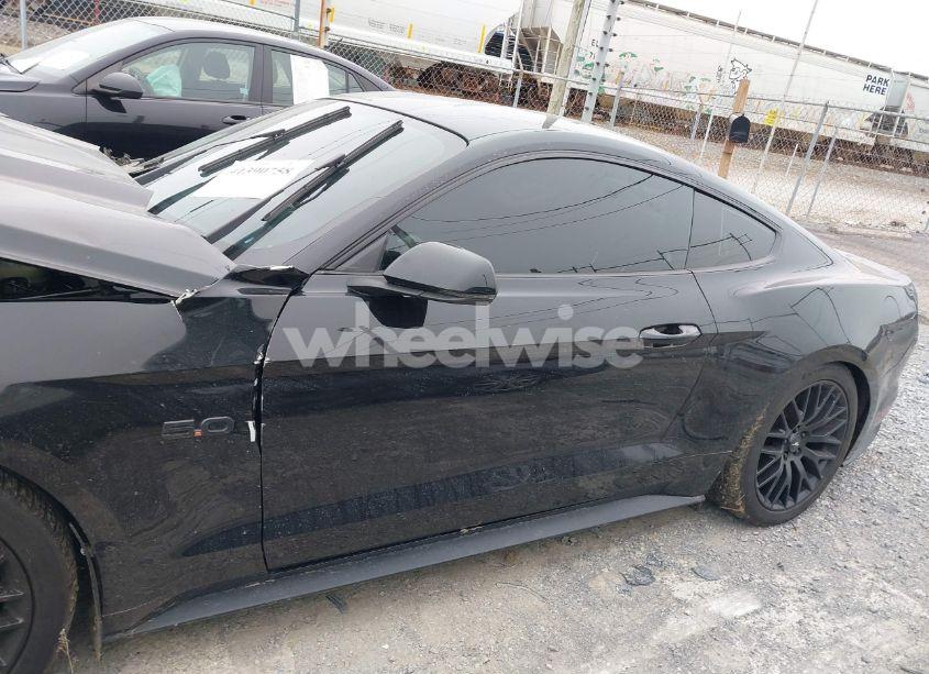 Photo 14 of 2017 Ford Mustang GT PREMIUM (VIN 1FA6P8CF5H5323324)