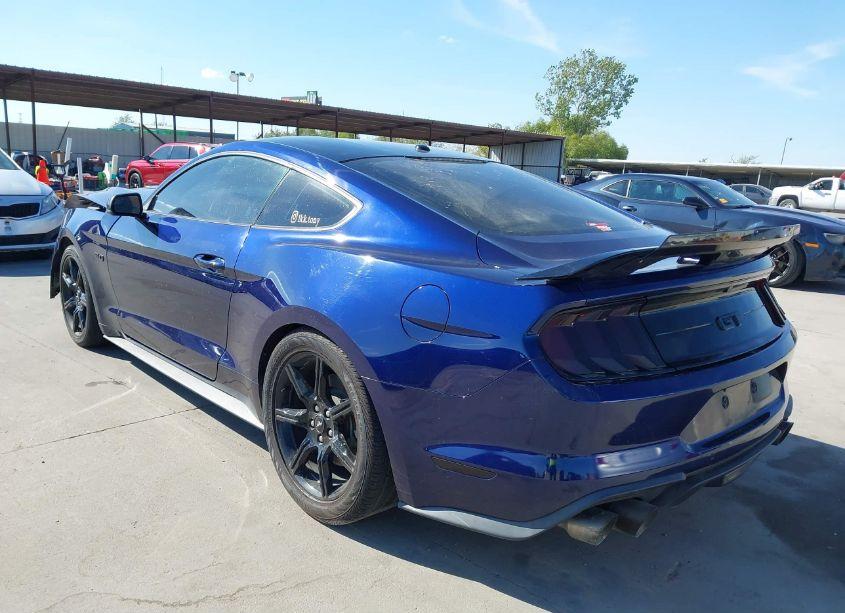 Photo 3 of 2019 Ford Mustang GT PREMIUM (VIN 1FA6P8CF5K5166207)