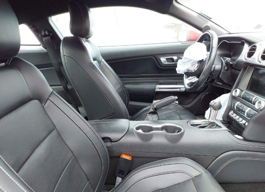 Photo 5 of 2019 Ford Mustang GT PREMIUM (VIN 1FA6P8CF5K5173500)