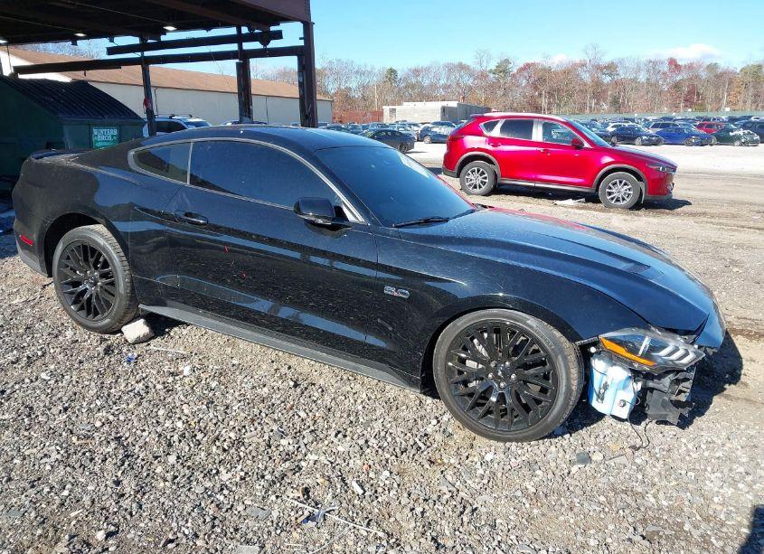 2021 Ford Mustang GT PREMIUM (VIN 1FA6P8CF5M5143724) main photo